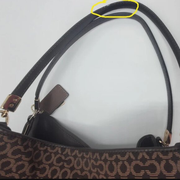 Women's Hallie Signature C fabric and Leather Shoulder Bag - Picture 10 of 11